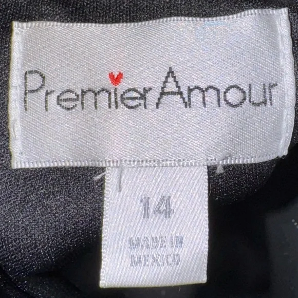 Premier Amour Off the shoulder dress - Picture 3 of 5